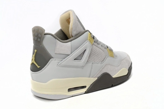 1st Kicks Photon SE Craft Dust Retro Jordan 4 DV3742-021 0705